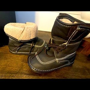 Jack and Lily genuine leather fold down booties 12-18 months